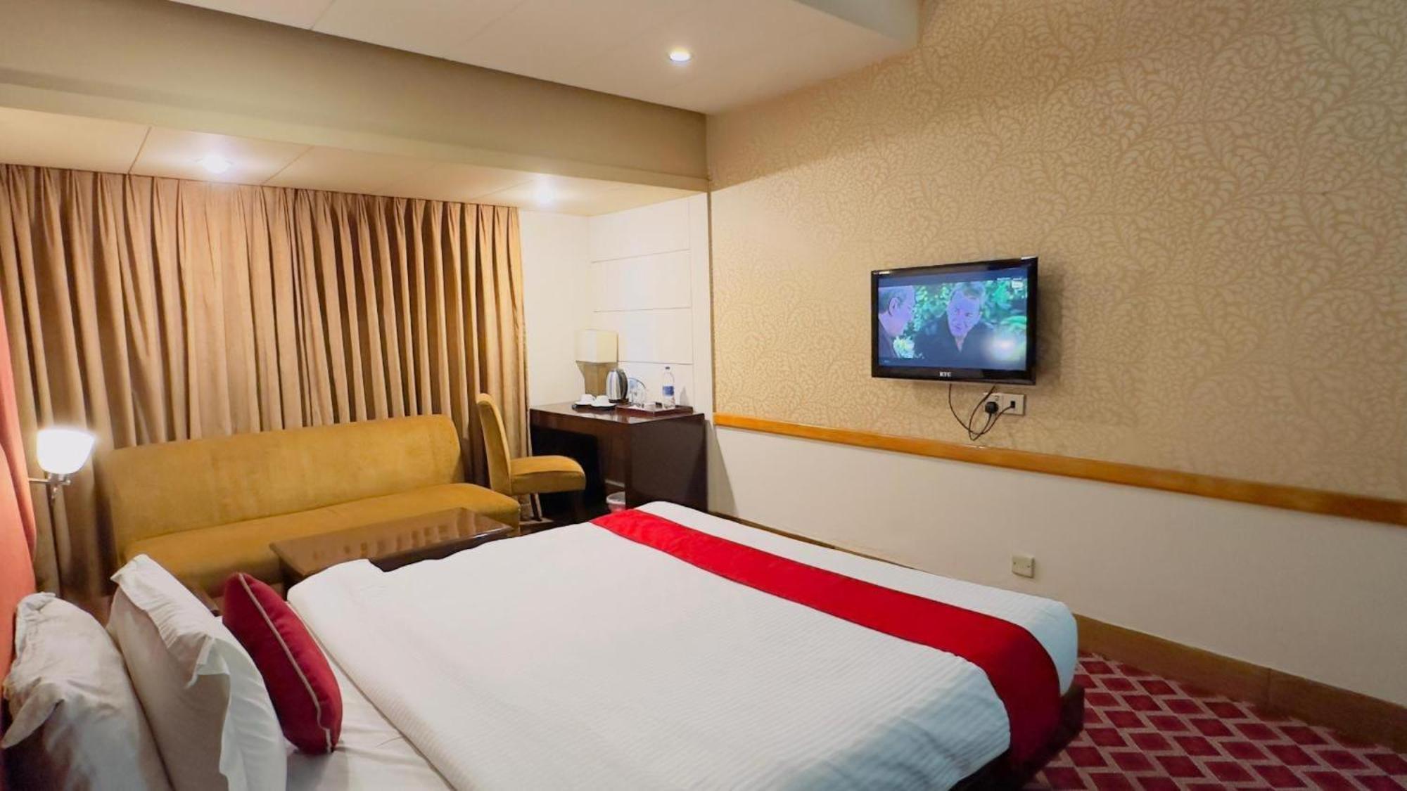 West Park Inn Dhaka Buitenkant foto